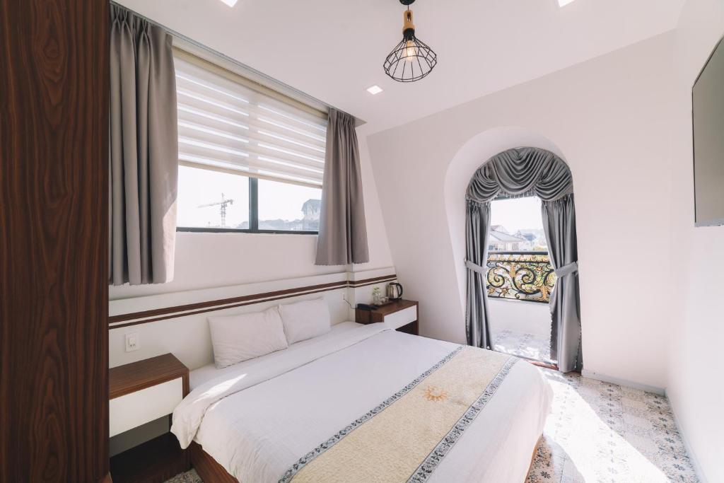 Hạ Na Hotel Đà Lạt